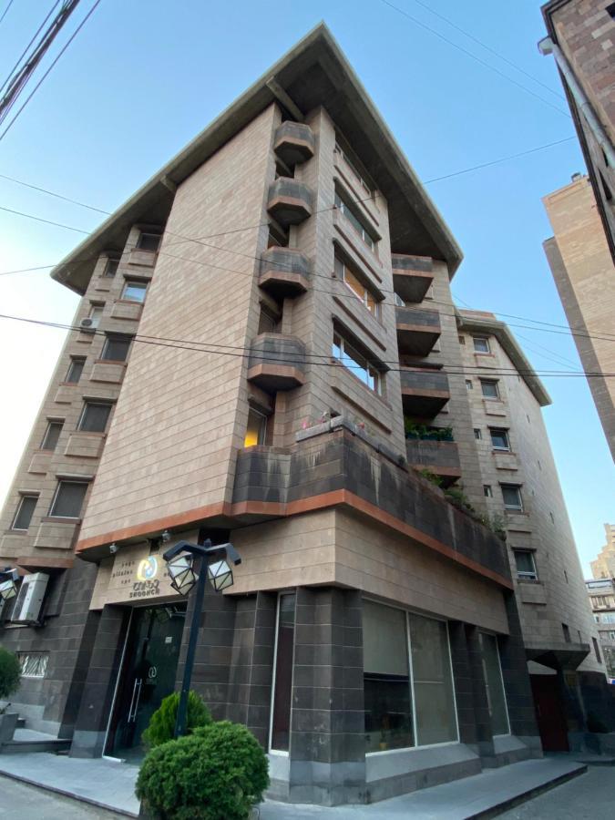 Comfortable Apartment In Center Yerevan Exterior foto
